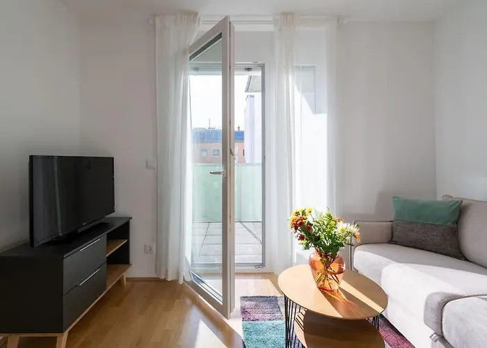 Apartament Hm • Sleek 1br With Balcony *