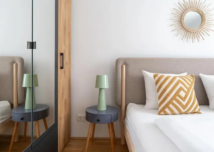 Hm • Sleek 1br With Balcony * Wiedeń